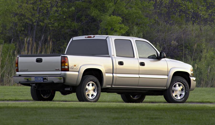  GMC Sierra 2003 года  (фото 17 из 31)